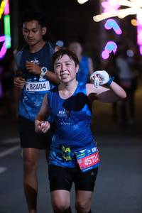 BIB: 82404, 45724
                            <button type="button" onclick="openModal(20321454)" class="btn btn-primary btn-sm float-right btn-popup" data-toggle="modal" data-target=".modal-high-quality">
                        <i class="fas fa-shopping-cart"></i> Add to Cart
                    </button>
                                            <button type="button" onclick="isThisMe(20321454, true)" class="btn btn-success btn-sm float-right btn-popup btn-isme hidden" data-toggle="tooltip" data-placement="bottom" title="นี่คือรูปของคุณใช่ไหม คลิกที่นี่เพื่อเอาเข้าอัลบั้ม">
                        <i class="fas fa-plus"></i> Add to album
                    </button>
                    <button type="button" onclick="isThisMe(20321454, false)" class="btn btn-warning btn-sm float-right btn-popup btn-isnotme hidden">
                        <i class="fas fa-ban"></i> Remove from album
                    </button>